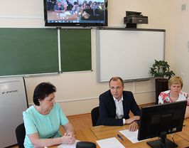 Интернет-встреча с учителями из Донецка и Луганска