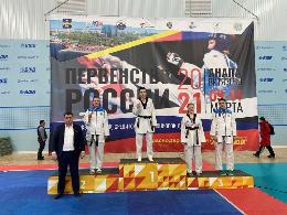 Рязанские спортсмены завоевали медали молодежного первенства России по тхэквондо