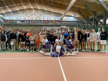 В Рязани завершились соревнования по теннису