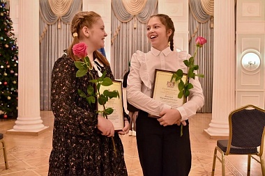 В Правительстве Рязанской области наградили одарённых детей