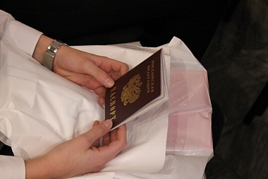 Двое рязанских школьников получат паспорта в Москве