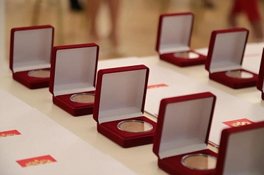 За бескорыстный вклад: рязанские добровольцы получили медали за работу в акции #МыВместе